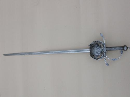 Meč po restaurování (16. století)       